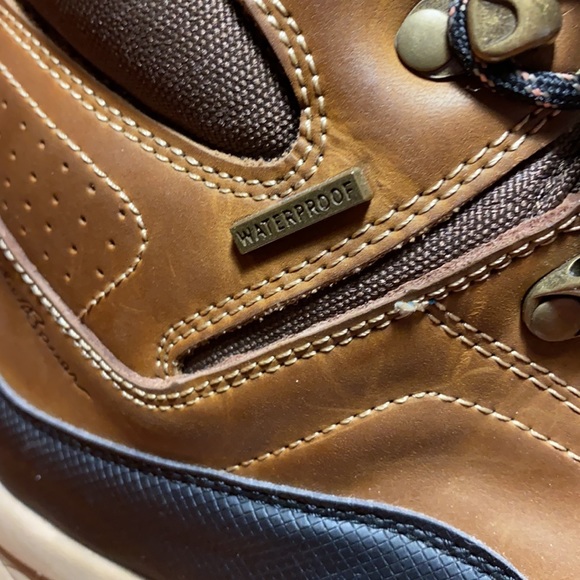 Eddie Bauer Men’s Size 12 “Brandon” - Picture 3 of 9